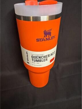 STANLEY Quencher H2.0 FlowState 40oz 'Tigerlily Plum' (Missing Handle & Straw)